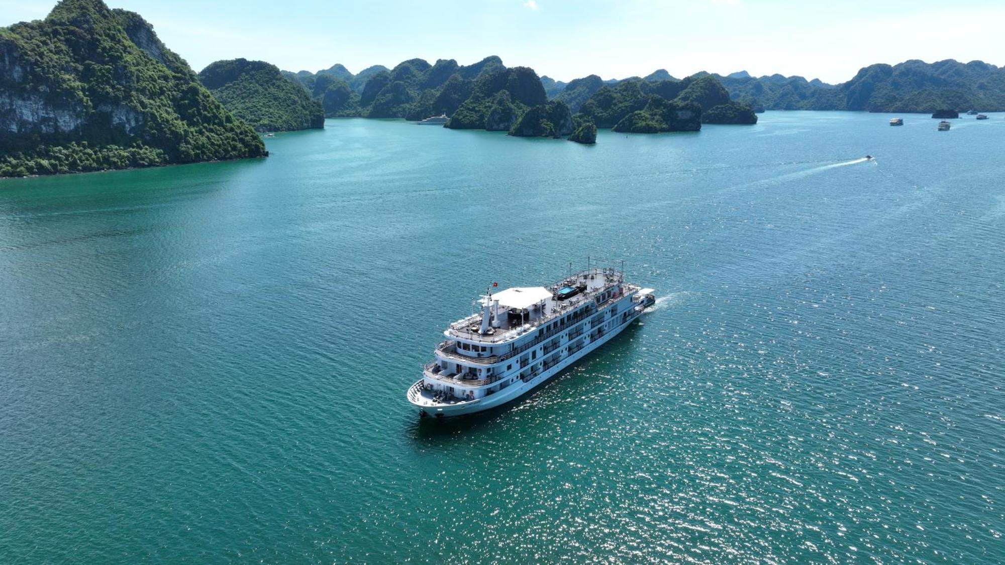 Paradise Grand Cruise - Lan Ha Bay ها لونغ المظهر الخارجي الصورة